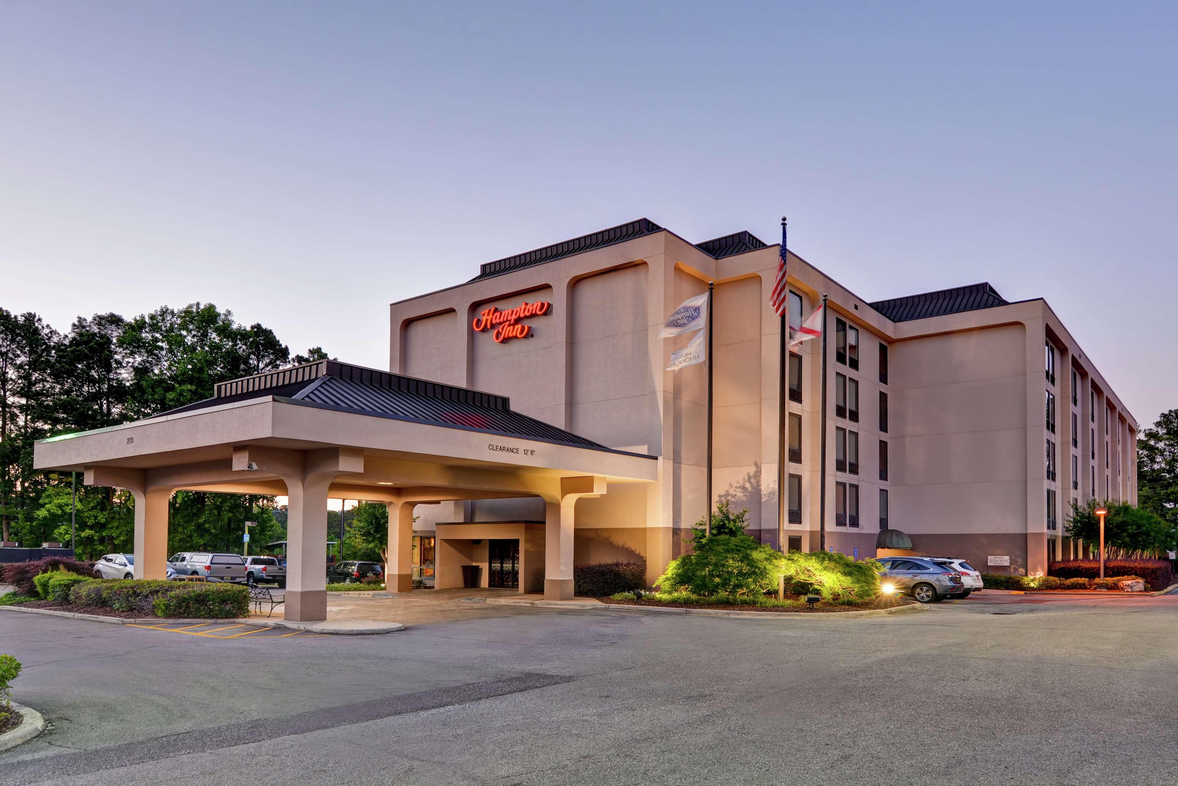 Hampton Inn Birmingham/Mountain Brook Exterior photo