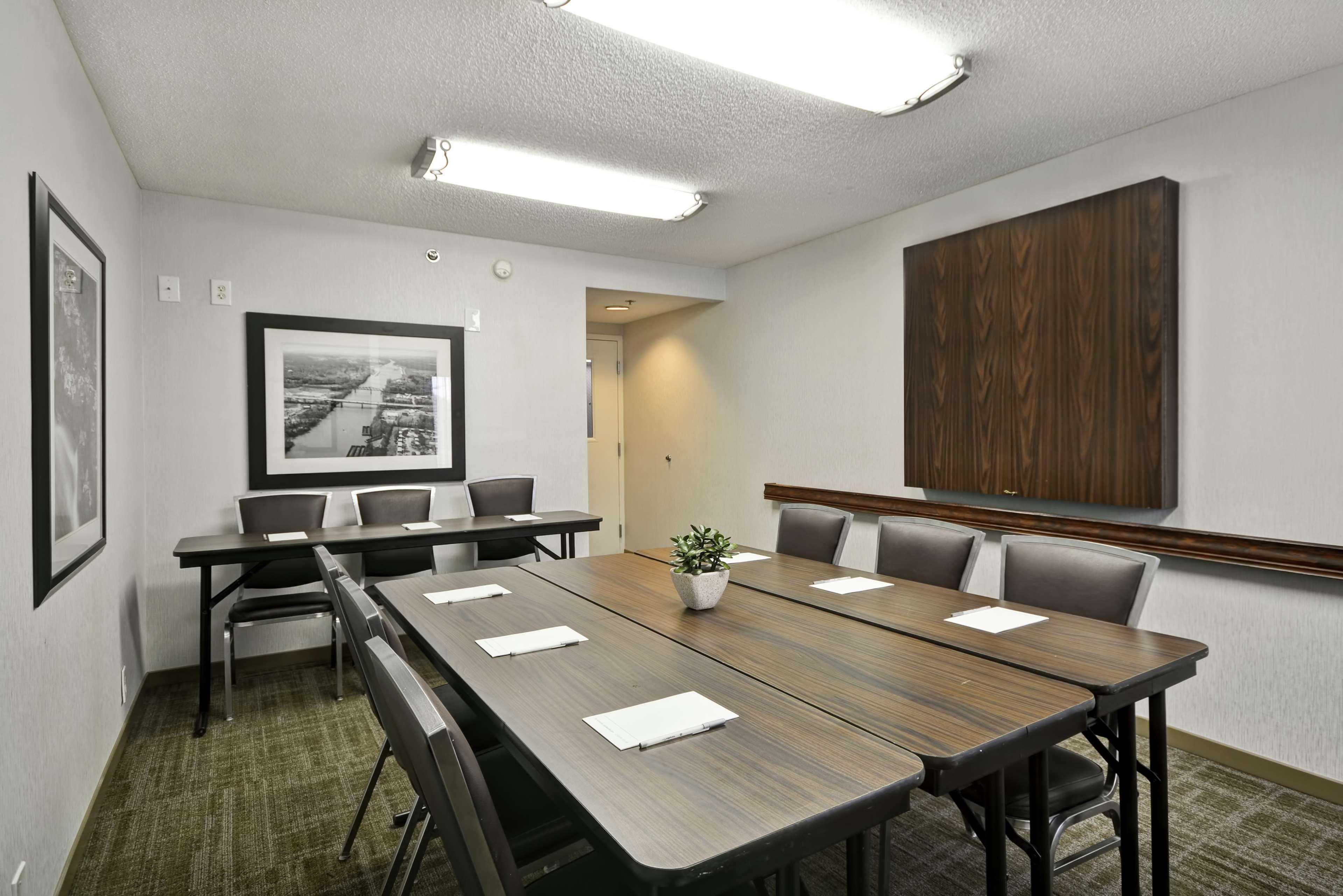 Hampton Inn Birmingham/Mountain Brook Exterior photo