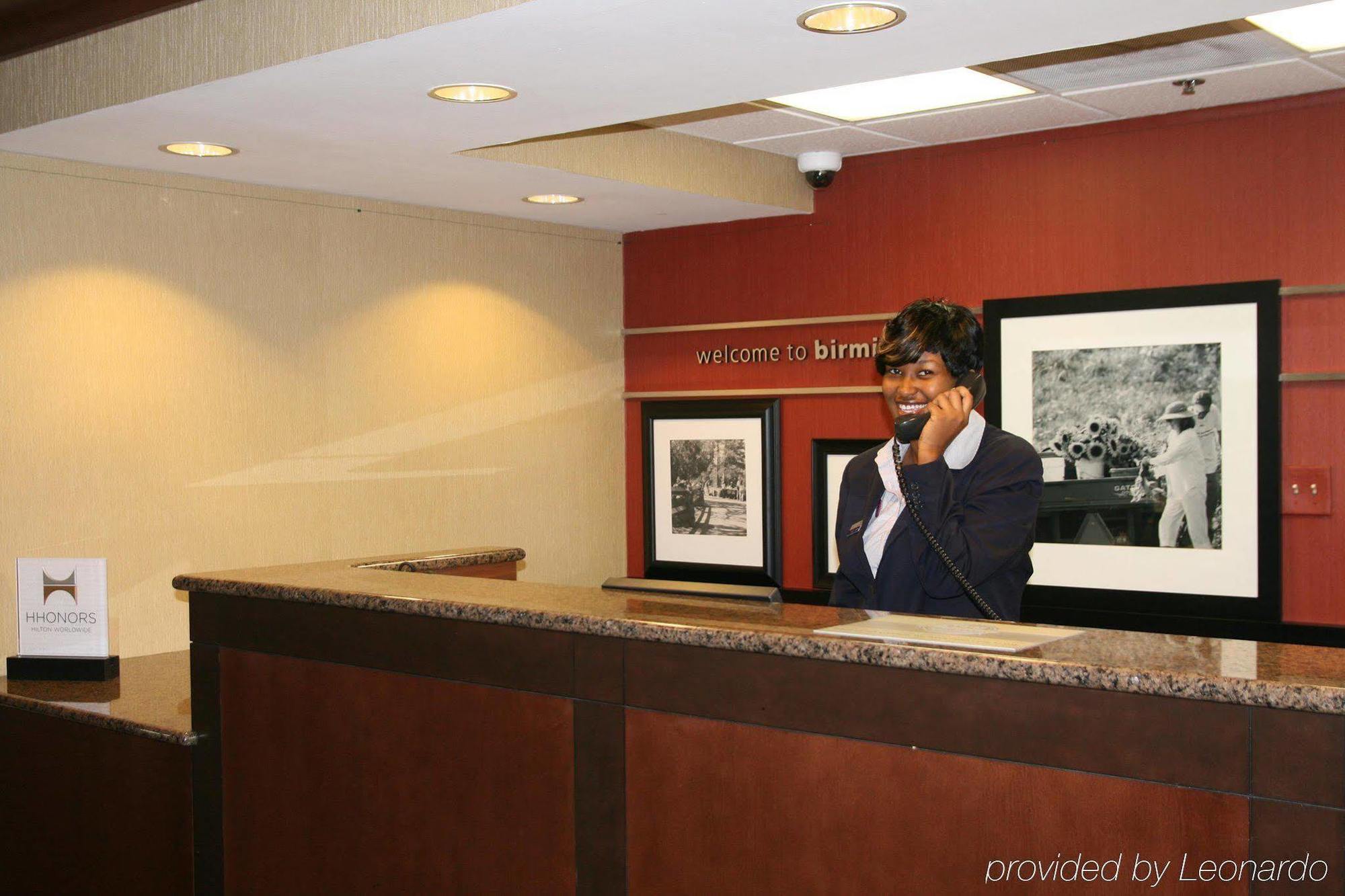 Hampton Inn Birmingham/Mountain Brook Interior photo